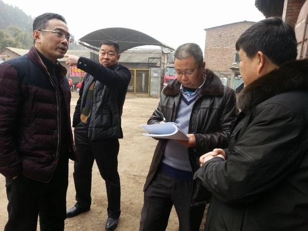 局對(duì)資陽(yáng)片區(qū)單位進(jìn)行節(jié)前安全檢查