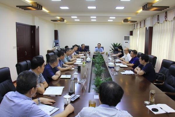 王華副廳長一行到工程局調(diào)研并指導(dǎo)工作