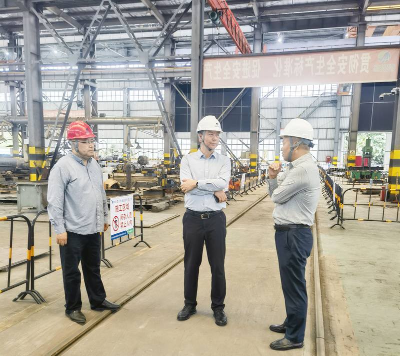 尹曉東到建設(shè)公司開(kāi)展國(guó)慶、中秋節(jié)前安全檢查